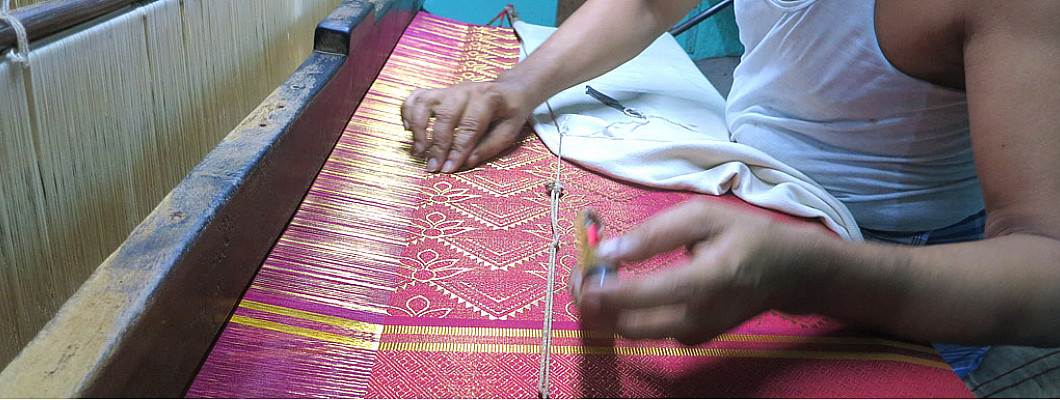 10 Famous Motifs used in Indian Handloom Sarees