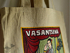 Carnival on Canvas ➤ Canvas Hand Painted Bag ➤ 2