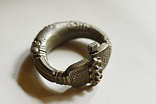 Kanupriya | Tribal / Vintage Jewelry - Solid Heavy Kada (2.2 inch)