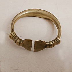 Kanupriya ~ Vintage Solid Kada For Men (Size - 2.7" inch)