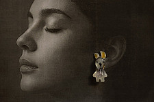 Kusumaprabha . कुसुमांप्रभा | Designer Glass Earring - Bunny