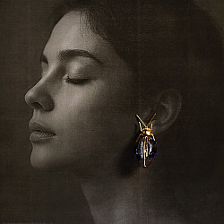 Kusumaprabha . कुसुमांप्रभा | Designer Glass Earring - Blue Bug