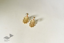 Kusumaprabha . कुसुमांप्रभा ✤ Handmade Designer Glass Earring - Transparent and Golden