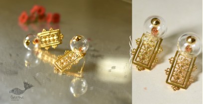 Kusumaprabha . कुसुमांप्रभा ✤ Handmade Designer Glass Earring - Transparent and Golden