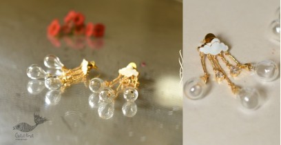 Kusumaprabha . कुसुमांप्रभा ✤ Handmade Glass Earring - Winter Rains