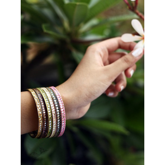 shop exclusive latest lac bangles