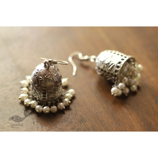 इशाना ✽ White Metal ✽ Earring 3