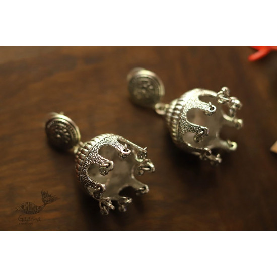 इशाना ✽ White Metal ✽ Earring 6