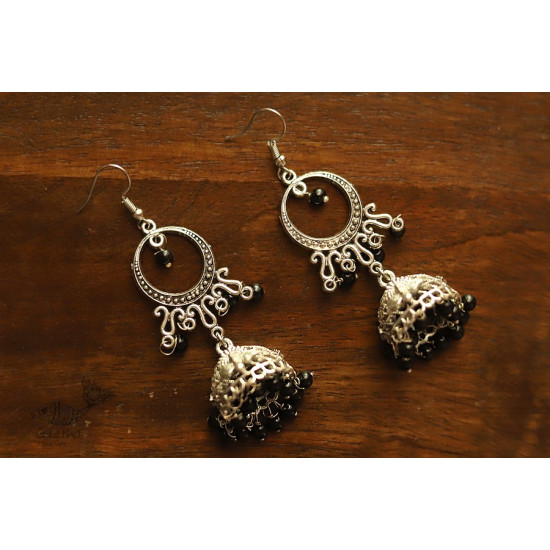 इशाना ✽ White Metal ✽ Earring 8