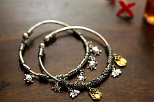 इशाना ✽ White Metal ✽ Bracelet ( Single Piece ) 27