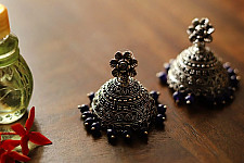 इशाना ✽ White Metal ✽ Earring 2