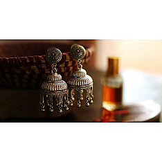 इशाना ✽ White Metal ✽ Earring 6