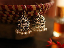 इशाना ✽ White Metal ✽ Earring 9