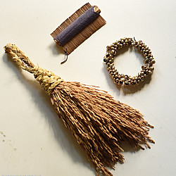 Kanupriya ꙰ Handmade Vintage Folding Gungru Kada