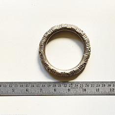 Kanupriya ꙰ Vintage Hollow Ankle Kada 