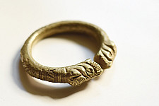 Kanupriya ꙰ Vintage Brass Solid Heavy Unisex Kada