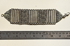 Kanupriya ꙰ Handmade Antiquefinish Bracelet
