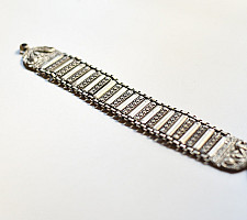 Kanupriya ꙰ Handmade Rabari Bracelet