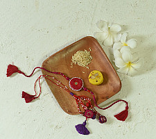Handmade Rakhi | Pink Patwa-ari Bhai-Bhabhi Rakhi Set