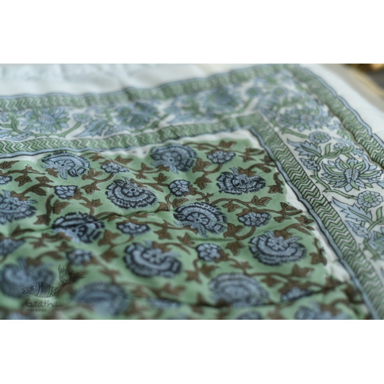 shop Sanganeri Jaipuri Razai - Light Weight Quilt (Double Bed) - Green Flower