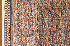 Thaat Baat ~ Jaipuri Razai / Quilt - Sanganeri Block Printed for Double Bed - Lotus Motif