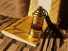 Boond . बूँद ● Natural Essential Fragrant Oil ● Audh (Agarwood) - Pure & Handcrafted Fragrance