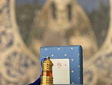 Boond . बूँद ● Natural Essential Fragrant Oil ● Motiya (Jasmine) - Pure & Handcrafted Fragrance