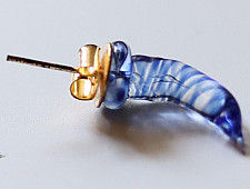 Zeenat ✤ Glass Jewelry ✤ ( Single Stud ) ~ 74