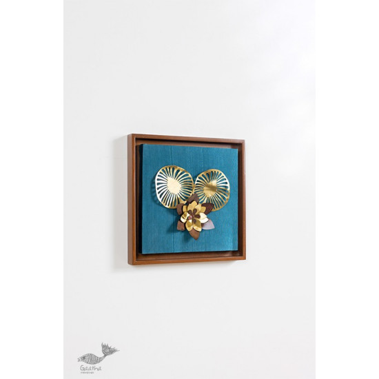 shop Wall Frame With Two Leaves  And Flower Composition