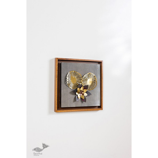 shop Wall Frame With Two Leaves  And Flower Composition