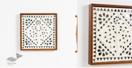 Decor The Wall | Mud Frame With Geometric Composition