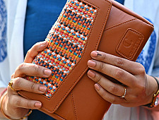 Zany Bags | Panja Dhurrie Purse- Brown