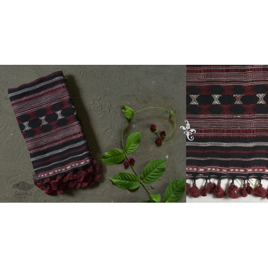 Handwoven kala cotton bhujodi weaving stoles from kutch