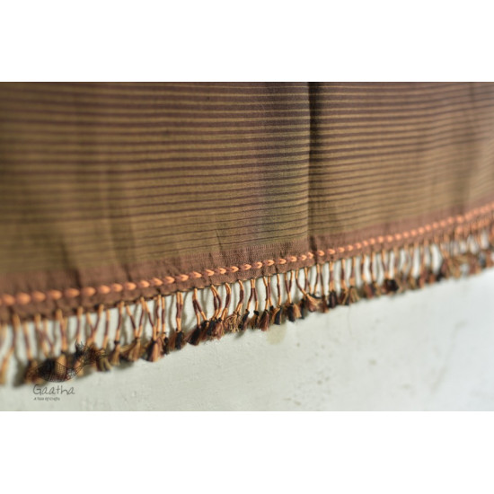 Handwoven cotton bhujodi weaving stoles from kutch