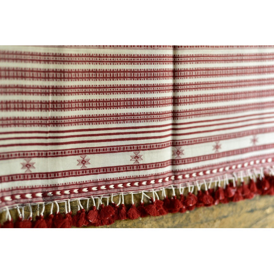 Handwoven kala cotton bhujodi weaving stoles from kutch