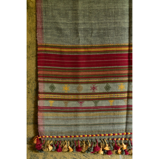 Handwoven kala cotton bhujodi weaving stoles from kutch