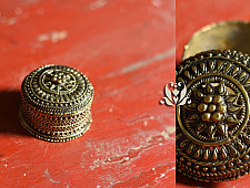 Brassware | Bell Metal ~ Handcrafted Brass Round Dibbi