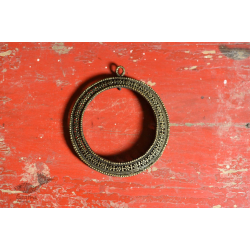 Brassware | Bell Metal ~ Handmade brass Photo Frame - Round