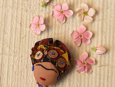 Wearable Art Pieces ✶ Handmade Frida Kahlo Brooch 