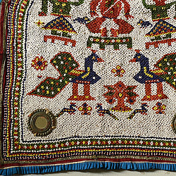 Prachin . प्राचीन  ❂ Gujarat Beadwork Wall Hanging - Ganesh With Riddhi Siddhi