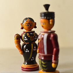 Etikoppaka | Wooden Toy ~ Couple (Set of Two)