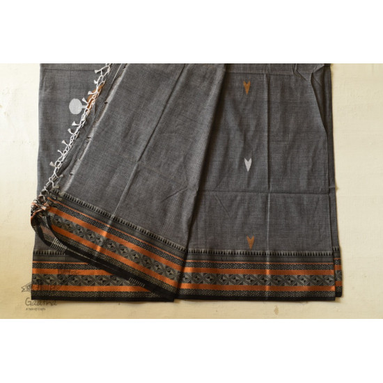 shop Handloom Cotton Grey Saree With Woven Border