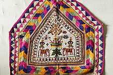 Prachin . प्राचीन  ❂ Gujrat Bead Work - Old & Antique Wall Hanging With Geometric Fabric Border - Laxmi