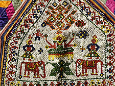 Prachin . प्राचीन  ❂ Gujrat Bead Work - Old & Antique Wall Hanging With Geometric Fabric Border - Laxmi