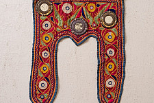 Treasure Trove ~ Rabari Embroidery - Kutchi Old Piece Hanging