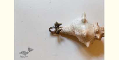 Kanupriya | Antique / Vintage Ring