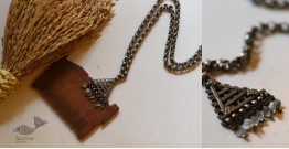 Kanupriya | Vintage / Tribal Jewelry - Necklace with Triangle Pendant 