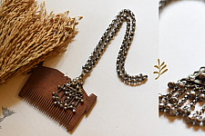 Kanupriya | White Metal Vintage Jewelry - Necklace