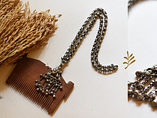 Kanupriya | White Metal Vintage Jewelry - Necklace