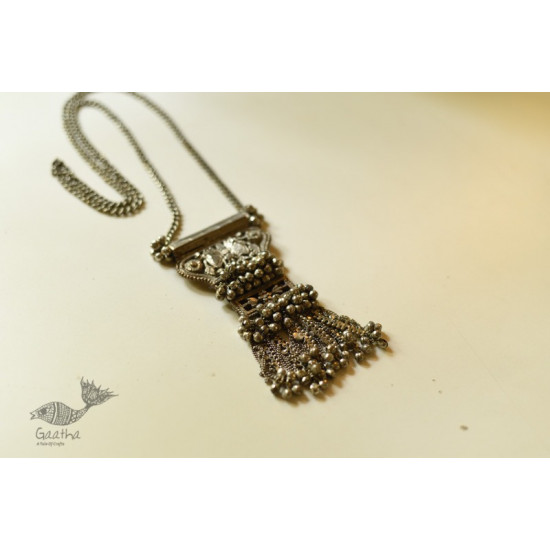 shop Handmade Vintage Jewelry -  Long Necklace